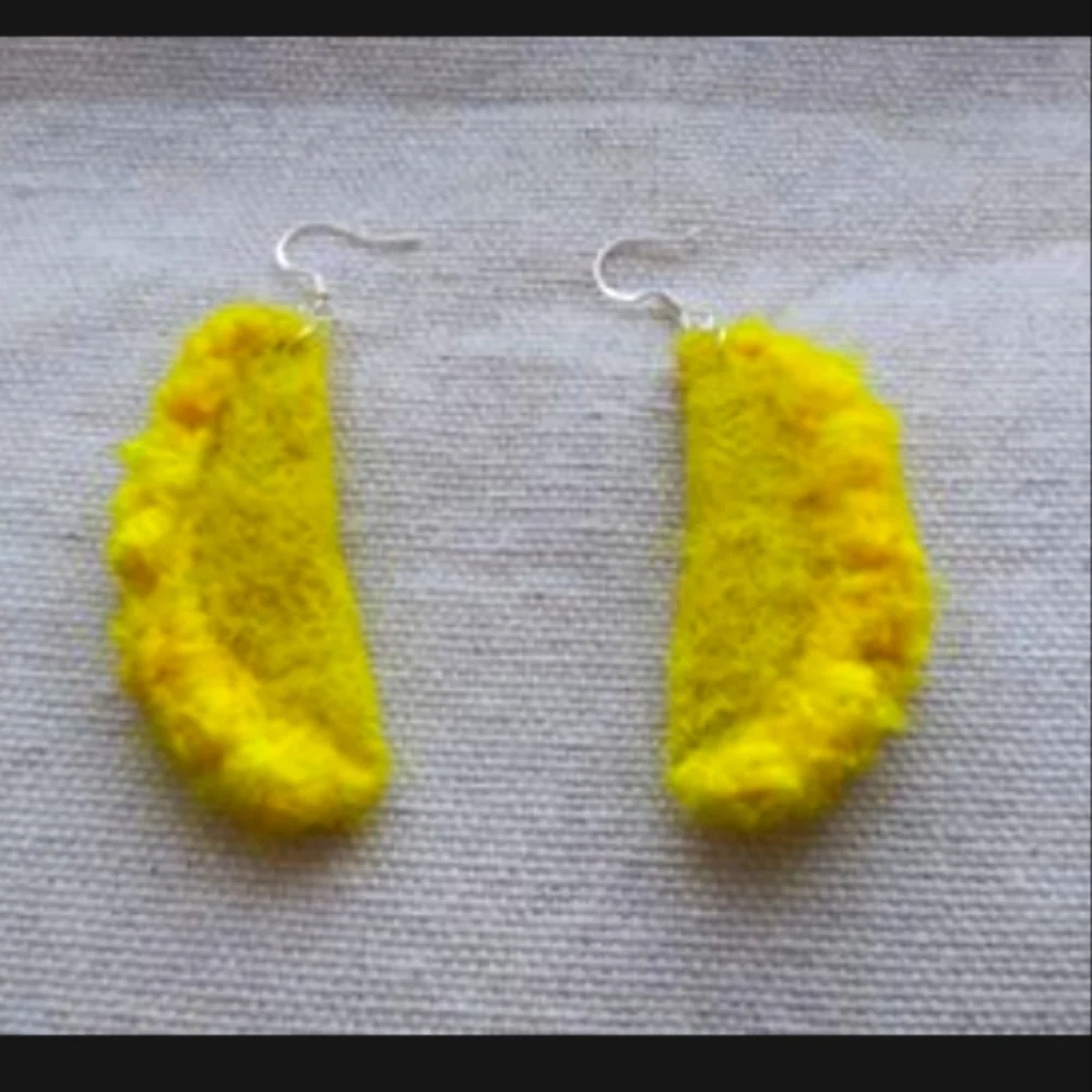 'Zest' Earrings - Picture 2 of 4